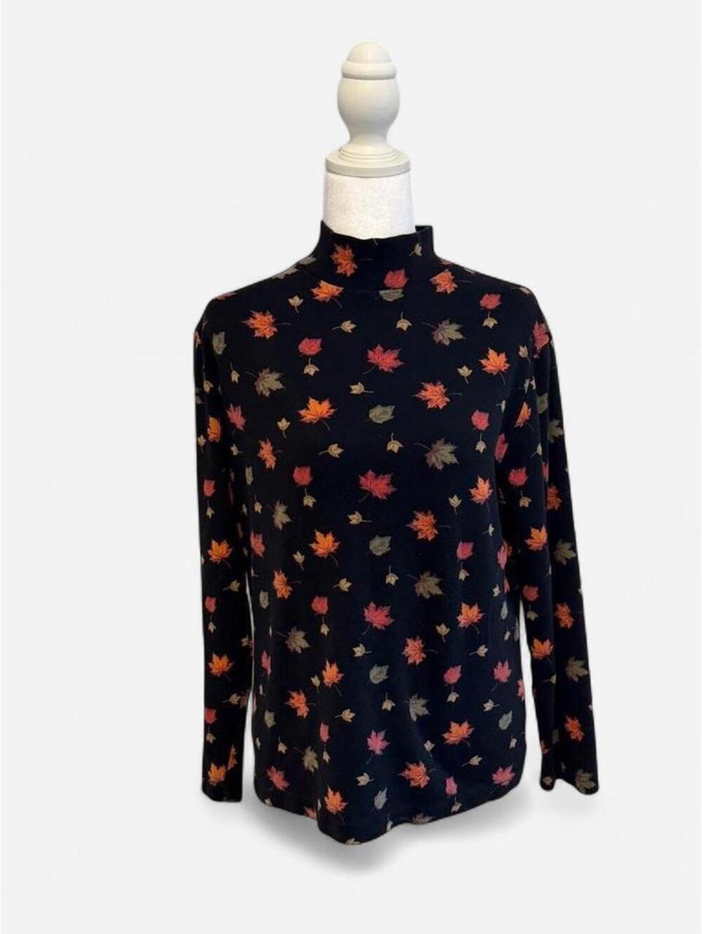 Croft & Barrow Women's Black and Multi Jumper